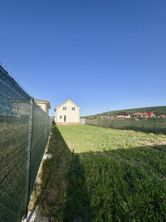 Casa individuală 5 camere, teren 500mp, zona Gilău 