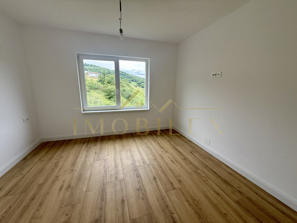 Casă individuală FINISATĂ nou, 4 camere, 3 băi, view superb, zona Vivo