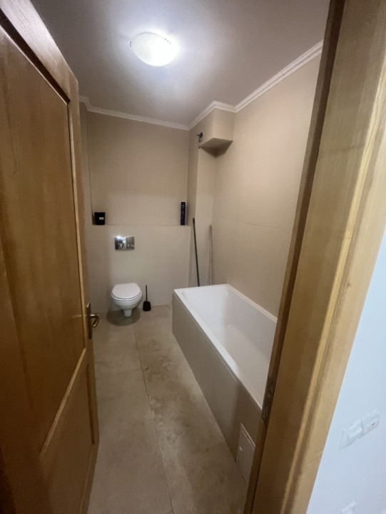 Apartament 3 camere FINISAT NOU, terasa, zona BMW