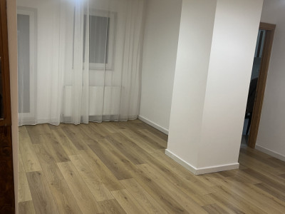 Apartament 3 camere FINISAT NOU, terasa, zona BMW