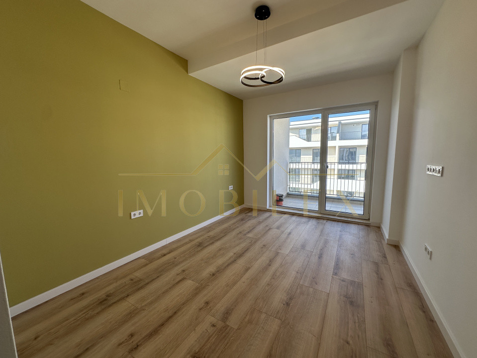 Apartament cu 3 camere, bloc nou, zona Eroilor