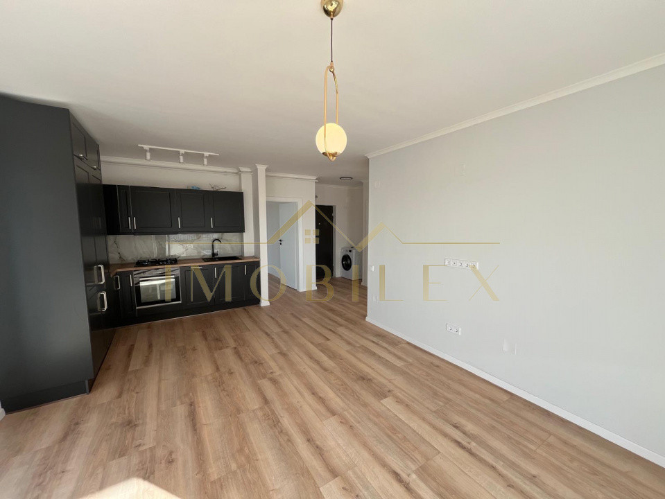 Apartament 3 camere , FINISAT NOU, bloc nou, Eroilor