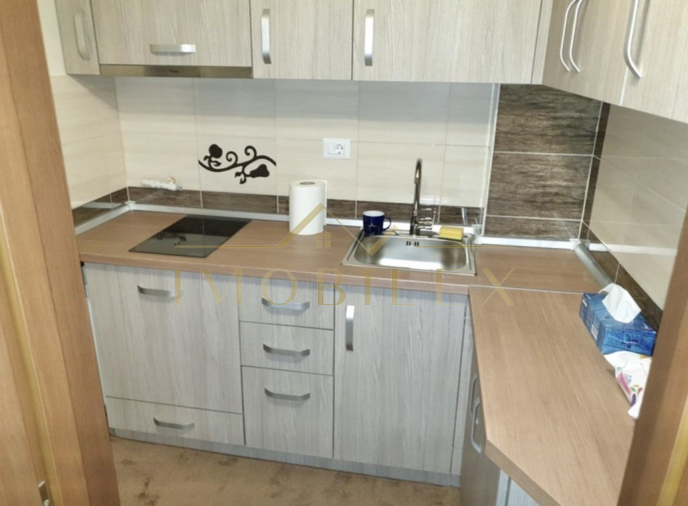 Garsoniera mobilată, utilată, balcon, zona Marasti