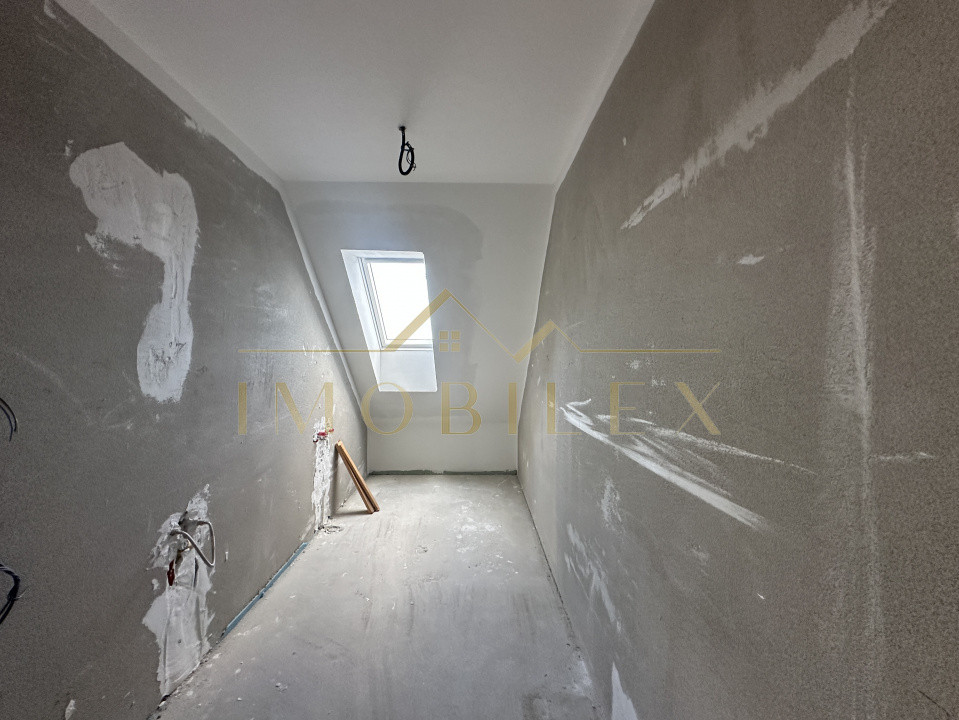 Apartament 4 camere, terasa, bloc nou,  zona Cetatii 