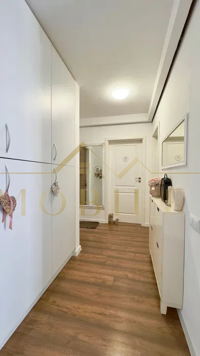 Apartament spatios cu finisaje moderne, zona Sub Cetate 