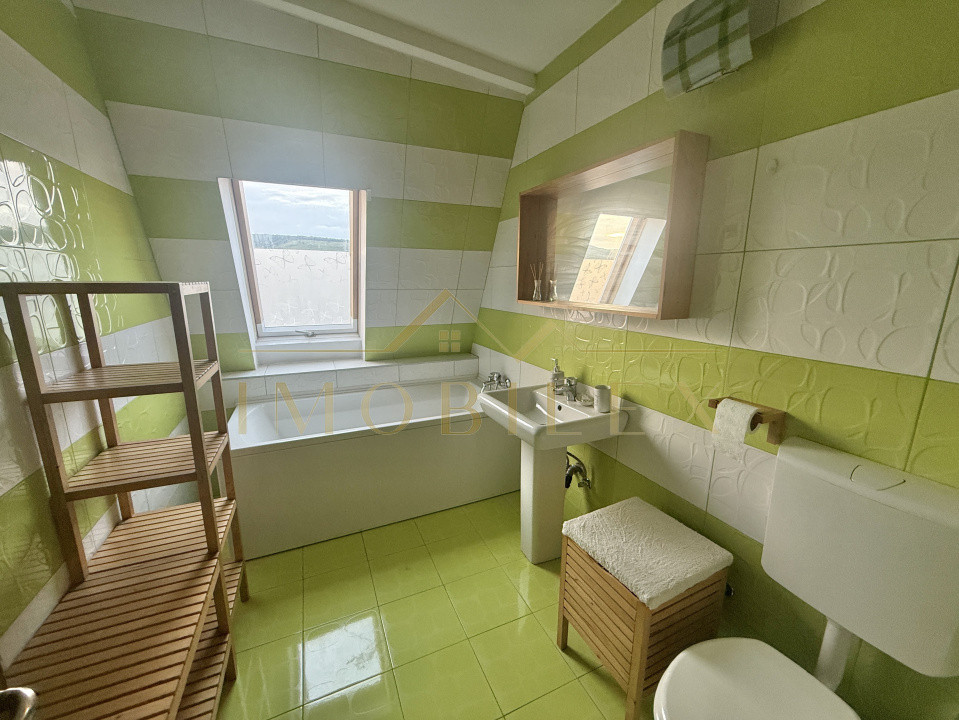 Apartament de vanzare, 2 camere, zona Muzeul Apei