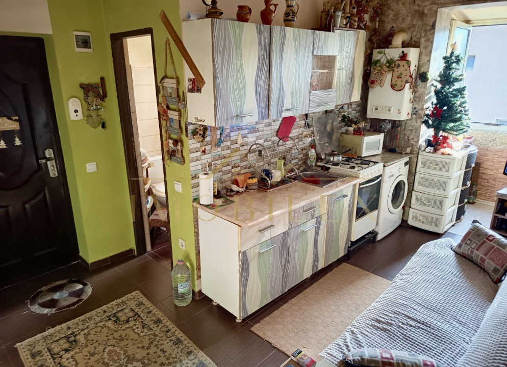 Apartament 2 camere, mobilat, zona Porii