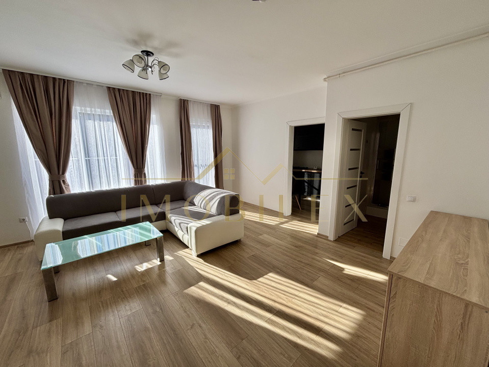 Aparament 2 camere de inchiriat, terasa 30 mp zona Teilor