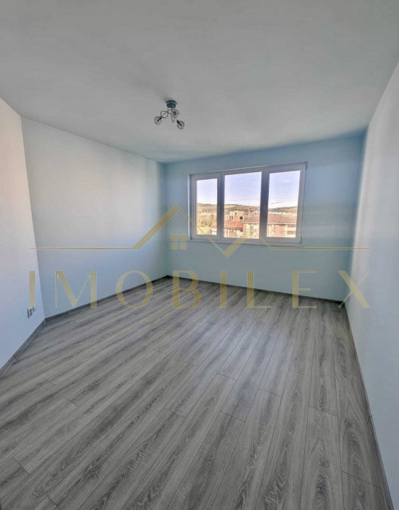 Apartament 3 camere, 86 mp, zona Vivo/Bmw 