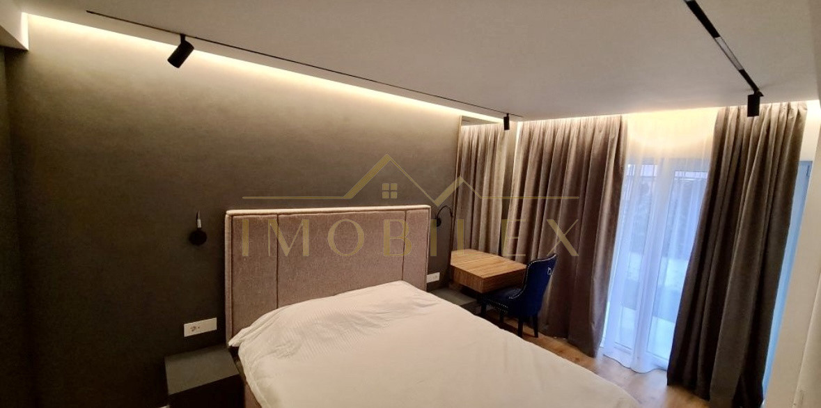 Apartament 2 camere, LUX, gradina 48 mp, zona SubCetate