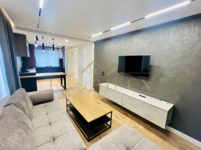 Apartament 2 camere, LUX, gradina 48 mp, zona SubCetate