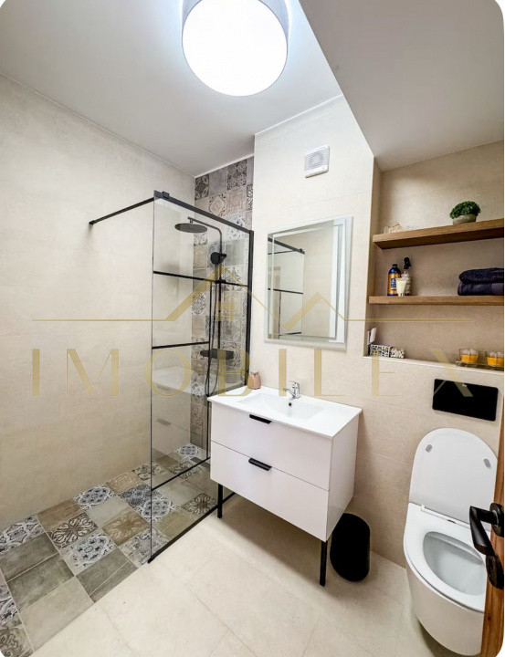 Apartament 3 camere, 67mp, mobilat lux, zona Teilor 