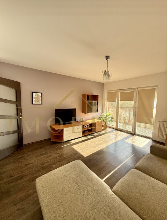 Apartament spațios 2 camere decomandate, zona Manastur/Roata