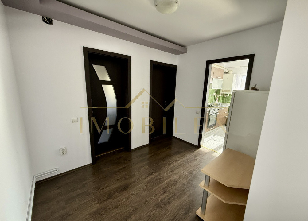 Apartament spațios 2 camere decomandate, zona Manastur/Roata