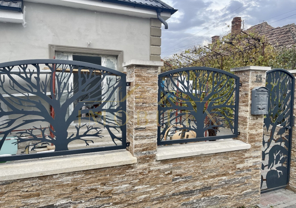 Spatiu comercial de inchiriat, zona Parc Poligon/Sub Cetate