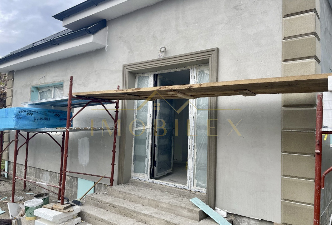 Spatiu comercial de inchiriat, zona Parc Poligon/Sub Cetate