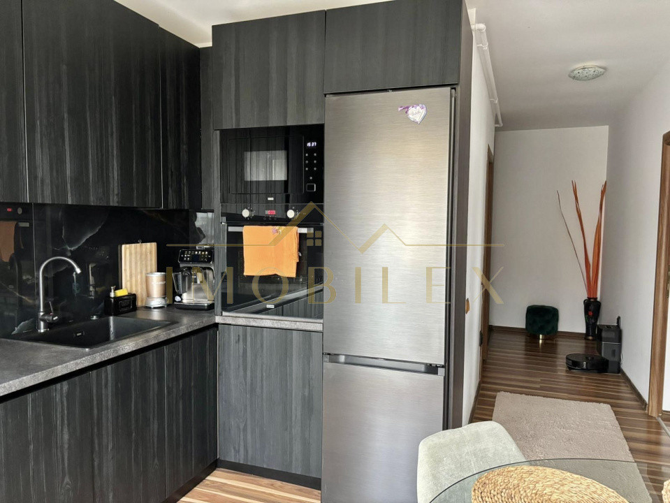 Apartament 2 camere decomandate, 2 balcoane, zona Porii