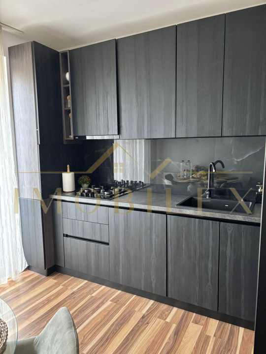 Apartament 2 camere decomandate, 2 balcoane, zona Porii