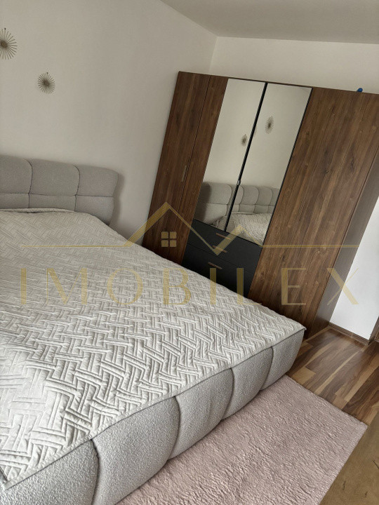 Apartament 2 camere decomandate, 2 balcoane, zona Porii