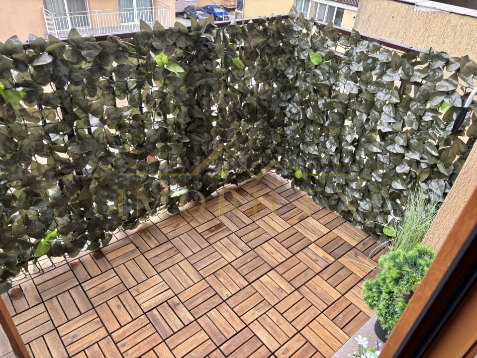 Apartament 2 camere decomandate, 2 balcoane, zona Porii