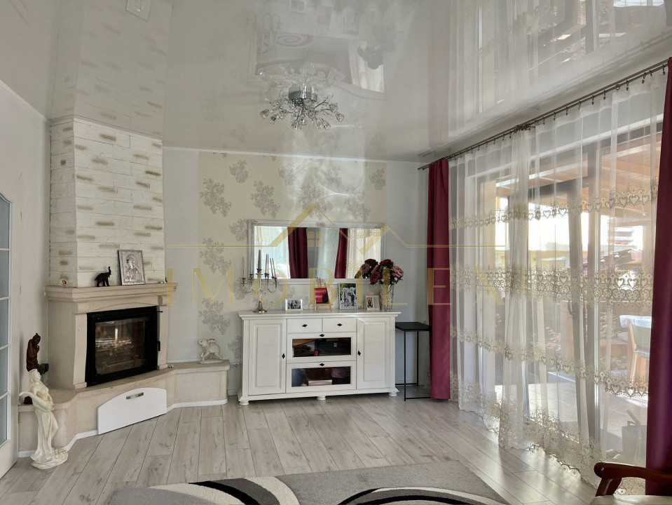 Casă tip duplex, 4 camere, 120mp , zona Terra 