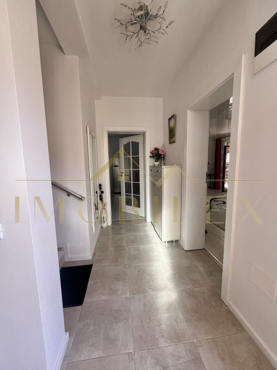 Casă tip duplex, 4 camere, 120mp , zona Terra 