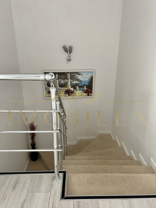 Casă tip duplex, 4 camere, 120mp , zona Terra 