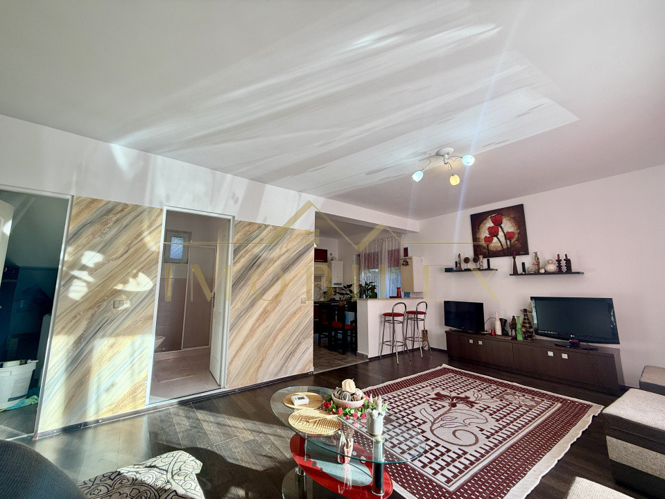 Casa tip duplex 4 camere de închiriat, grădină, zona Subcetate