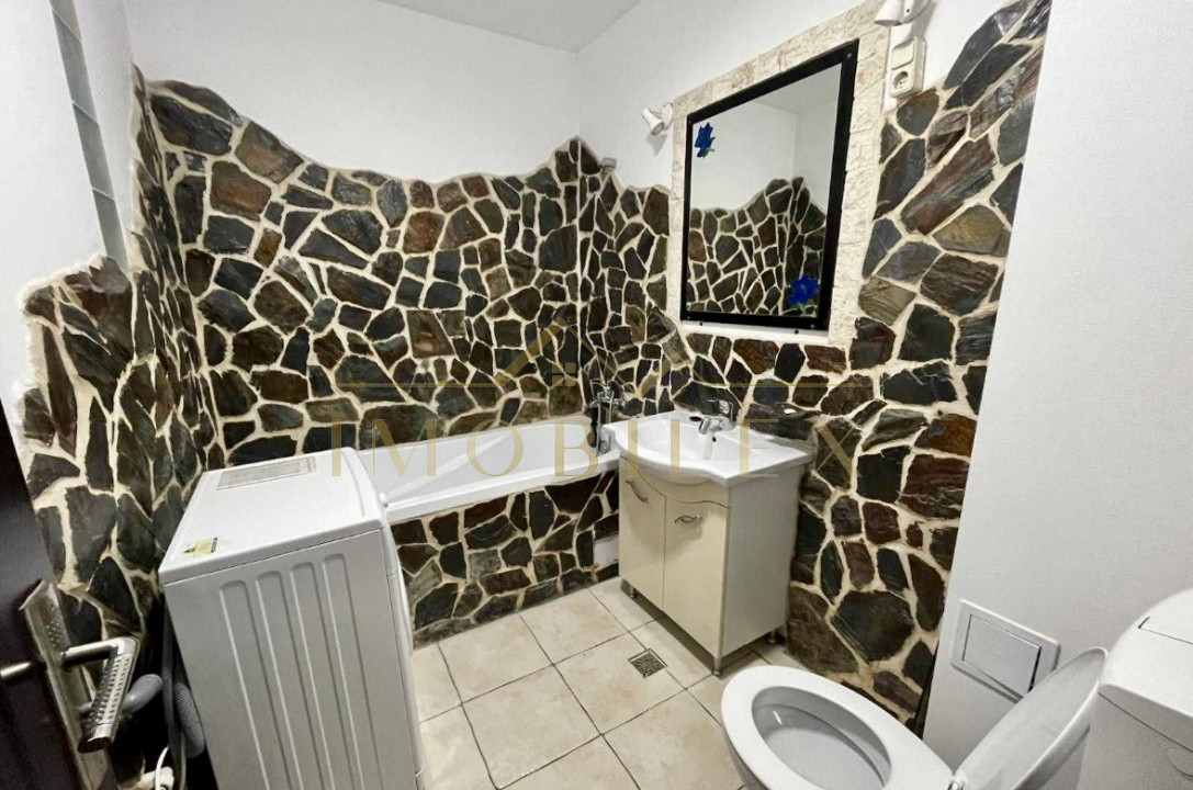 Apartament 3 camere, zona Teilor