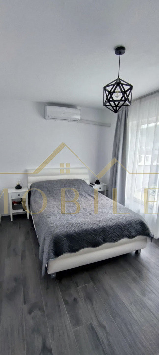 Apartament tip Penthouse 3 camere, terasa 88mp, zona Cetatii