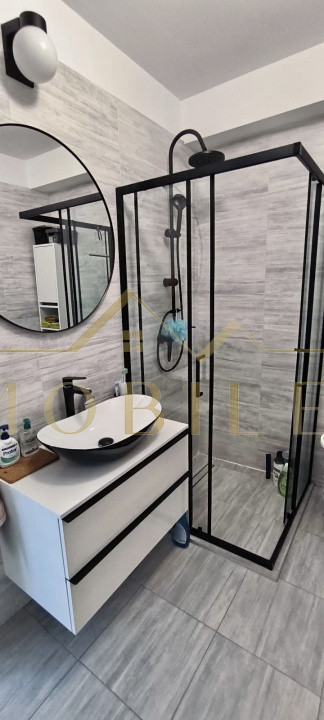 Apartament tip Penthouse 3 camere, terasa 88mp, zona Cetatii