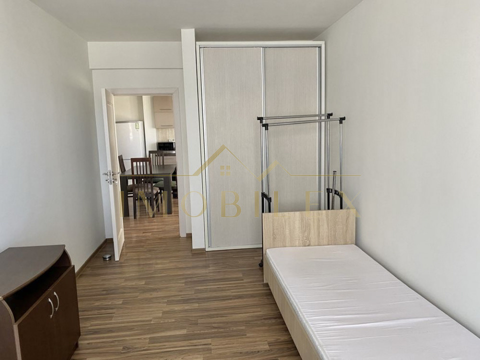 Apartament 3 camere, 67mp, 2 balcoane, zona Teilor