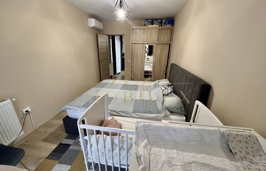 Apartament 2 camere, zona Vivo