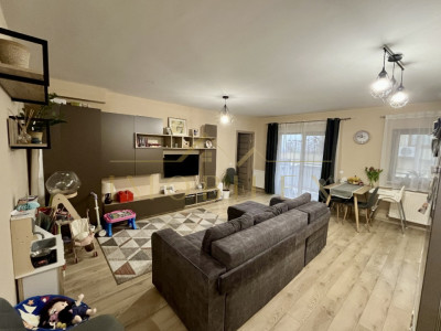 Apartament 2 camere, zona Vivo