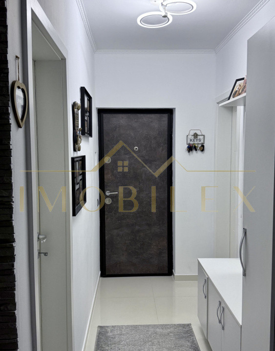 Apartament 2 camere, zona Vivo