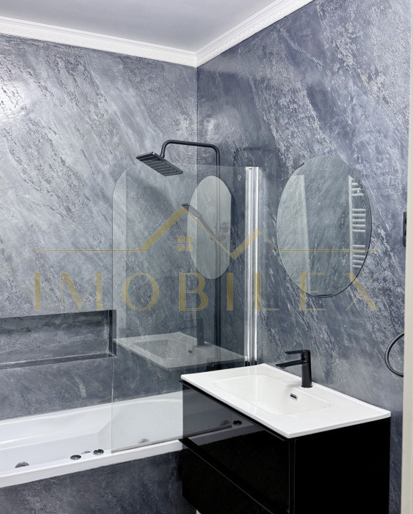 Apartament 2 camere, zona Vivo