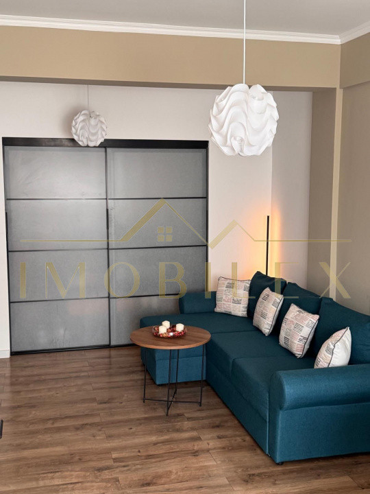 Apartament 2 camere, mobilat modern, parcare, zona Teilor 