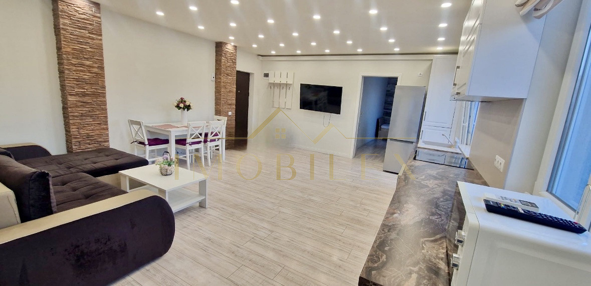 Apartament 3 camere de inchiriat, terasa de 45 mp zona Vivo/Bmw