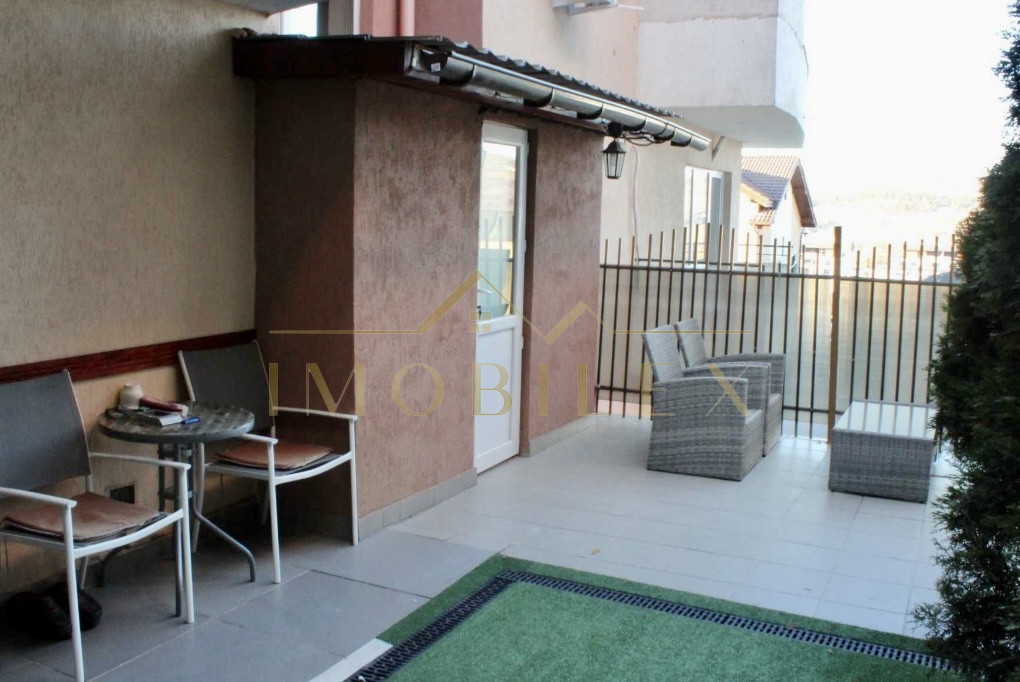 Apartament spațios 3 camere,68 mp, terasa 48 mp, zona Vivo