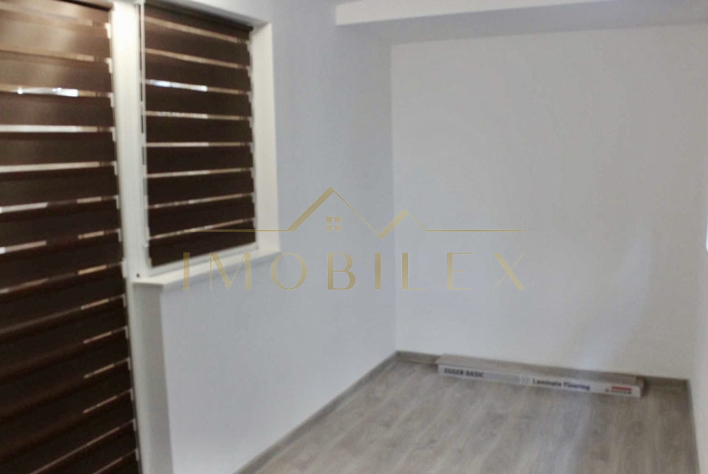 Apartament spațios 3 camere,68 mp, terasa 48 mp, zona Vivo