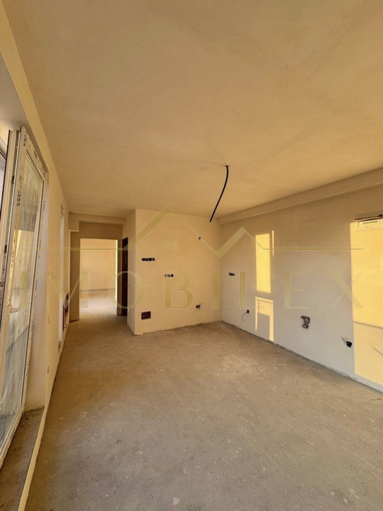 Apartament 3 camere, bloc nou, terasă 21mp, zona Marasti