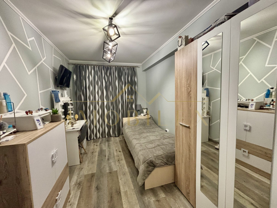 Apartament 3 camere, zona Eroilor