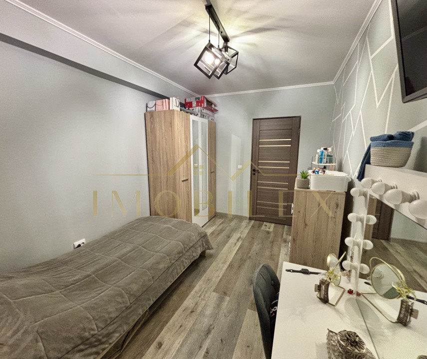 Apartament 3 camere, zona Eroilor