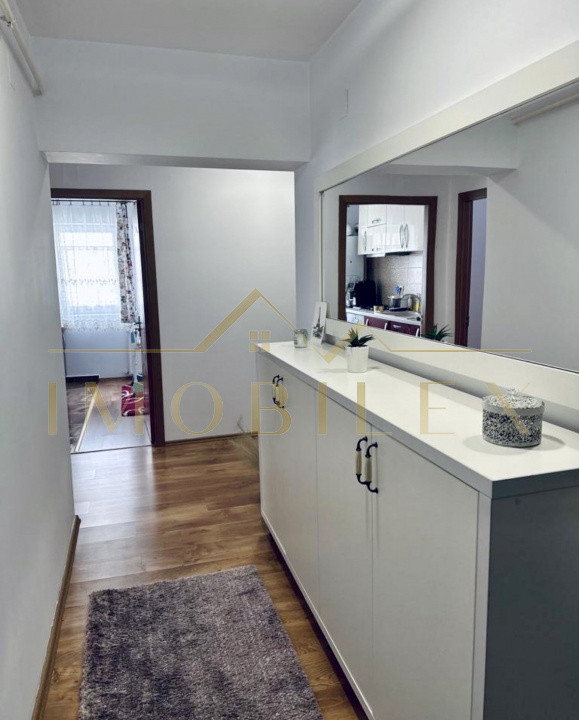 Apartament 2 camere decomandate, zona Florilor