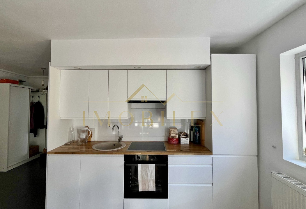 Apartament 3 camere, zona Eroilor