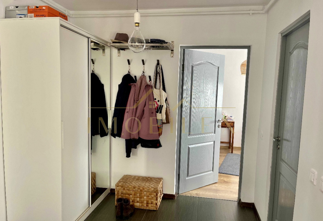 Apartament 3 camere, zona Eroilor