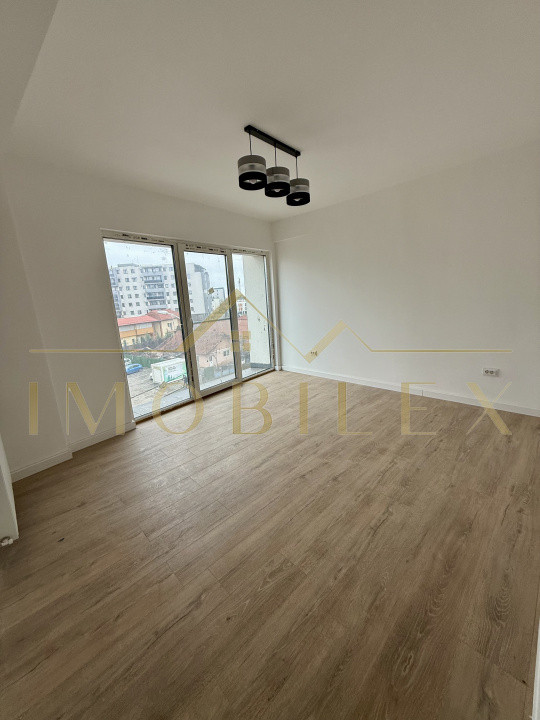 Apartament 3 camere,  74mp, FINISAT NOU, Calea Baciului/Dambul Rotund