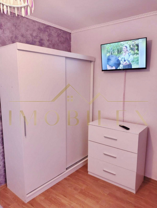 Apartament 2 camere de închiriat, parcare, zona Terra/Sesul de Sus