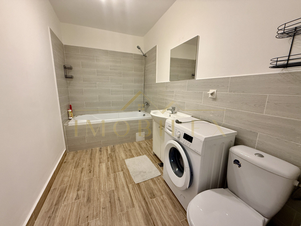 Apartament modern 3 camere, zona Stejarului