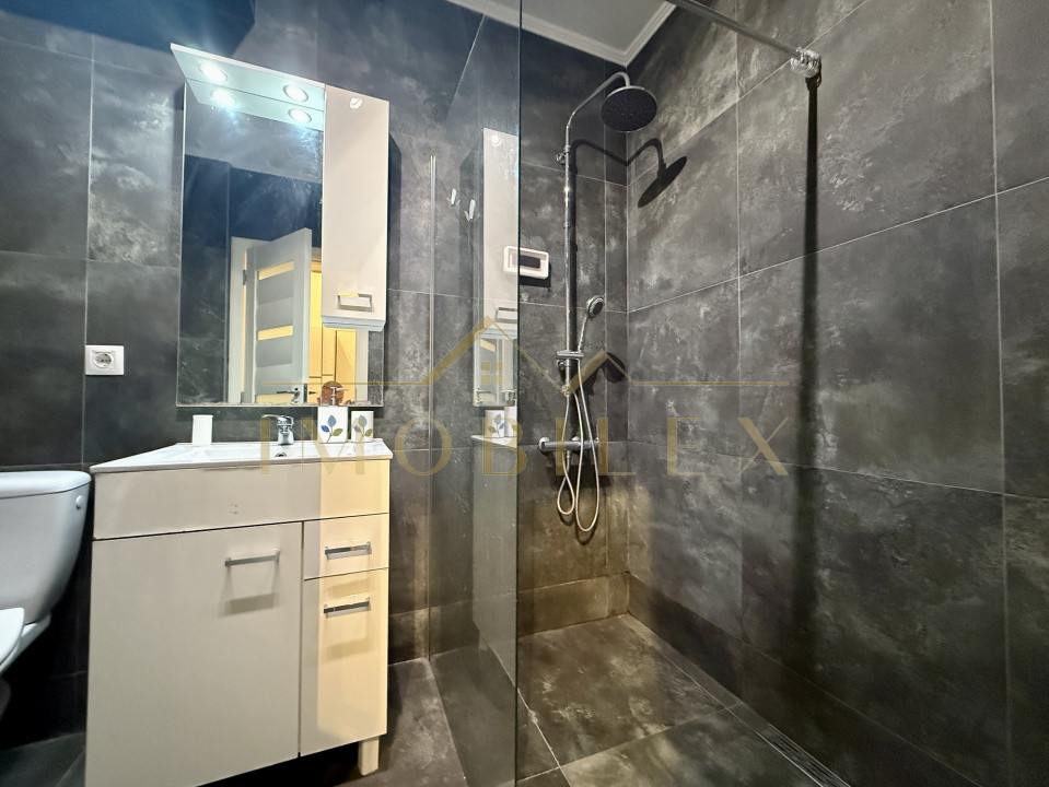 Apartament modern 3 camere, zona Vivo